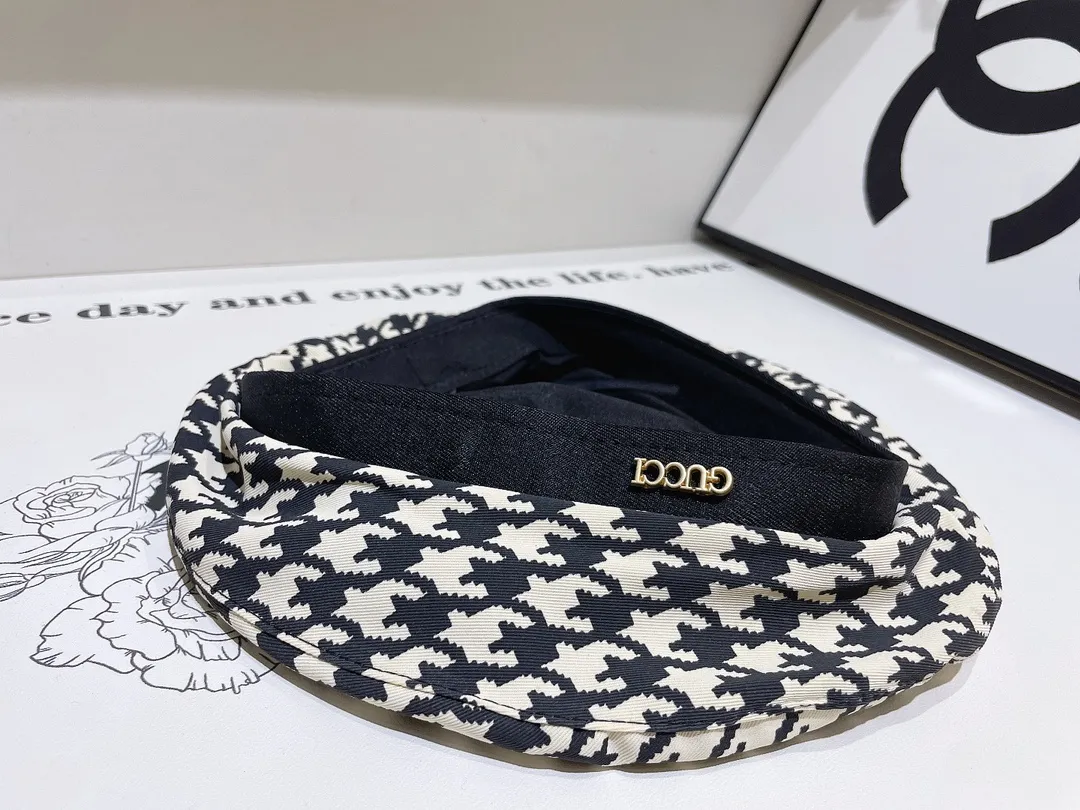 Inquiry with pictures, preferential treatment for large quantity. Gucci beret