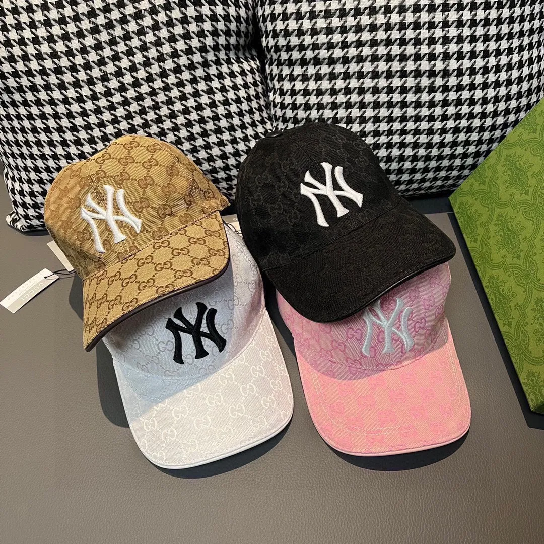 🉐️100 hot-selling full-color NY&Gucci (Gucci) cooperation baseball caps, the latest model at the counter, NY embroidery, 1:1 mold customization, original breathable sail fabric + first-layer cowhide, perfect details, original quality, exclusive physical shooting, suitable for men and women.       , four colors are in stock at the counter!