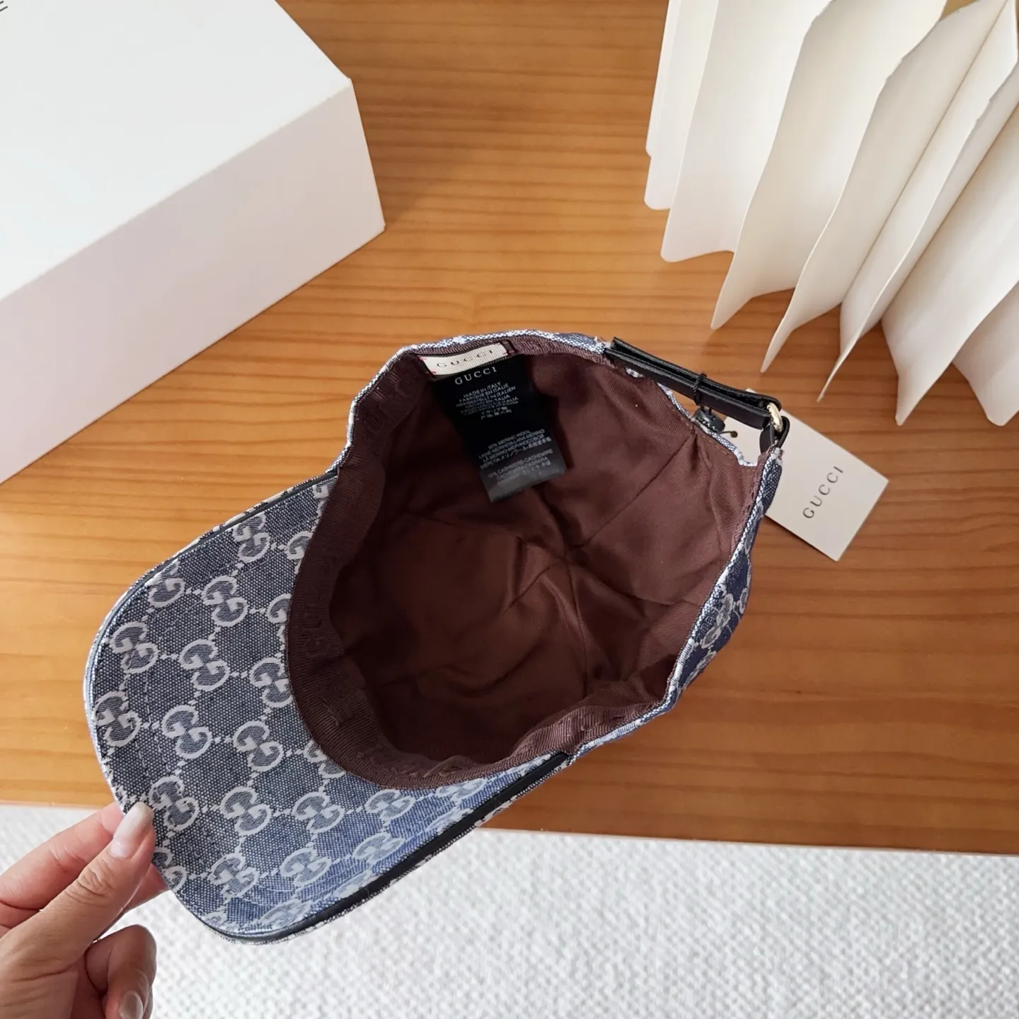 💰60 GUCCI simple baseball cap, very trendy! Casual and sports style, classic production, super easy to match!
