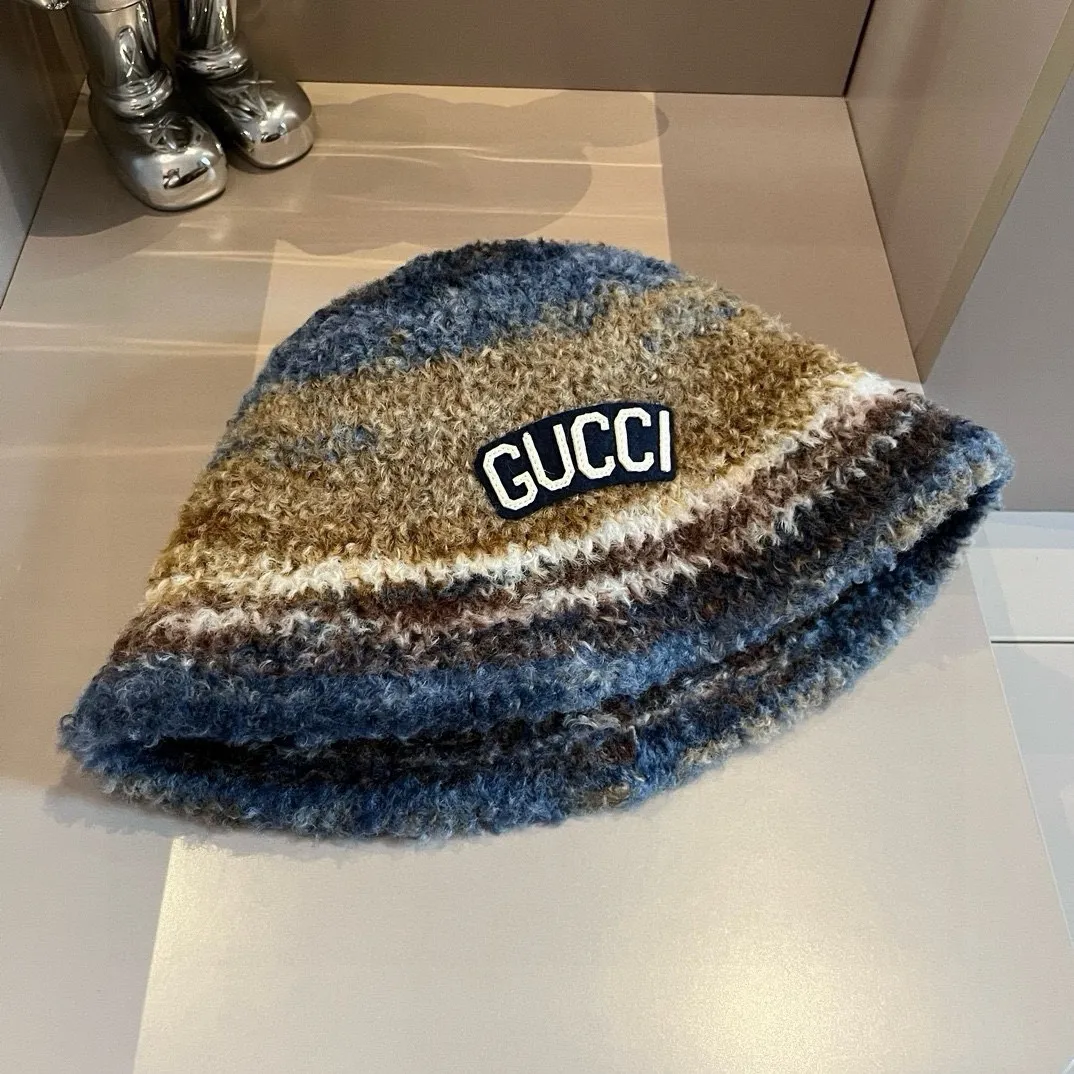 💰100¥ Gucci new lamb wool bucket hat, head circumference 57vm