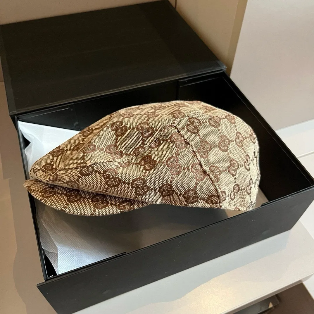 💰100¥ Gucci forward hat, painter hat, classic presbyopia, head circumference 57cm