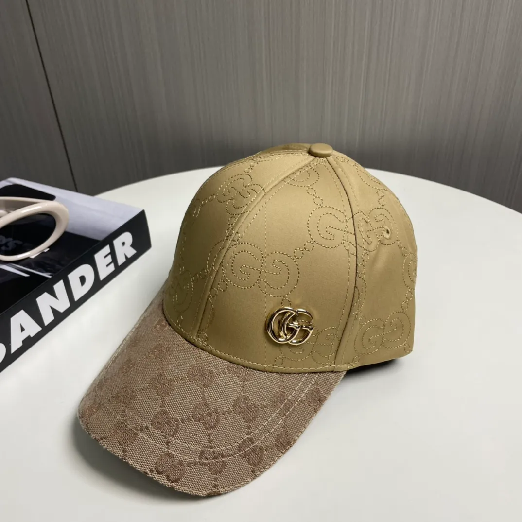 P66 Gucci new original baseball cap 🧢, exquisite and pure, stylish and stylish, cool and fashionable, out of stock at the counter, popular, great quality