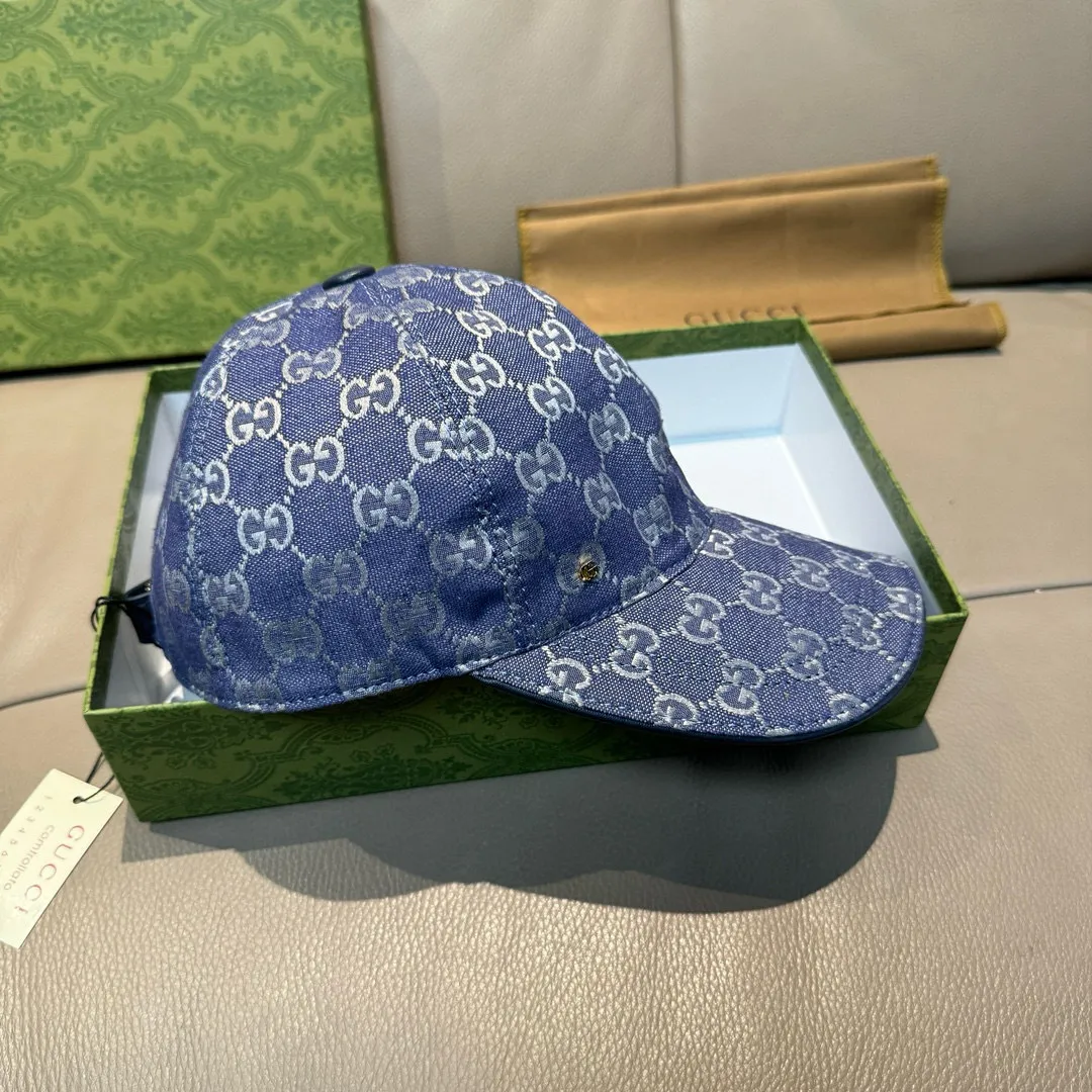 P90., Gucci (Gucci) new original baseball cap, metal small double G, the latest model at the counter, 1:1 mold customization, genuine mold hardware, original canvas fabric + first-layer cowhide, original quality! The quality is great, the basic head circumference is 56cm, and the patch is adjustable.