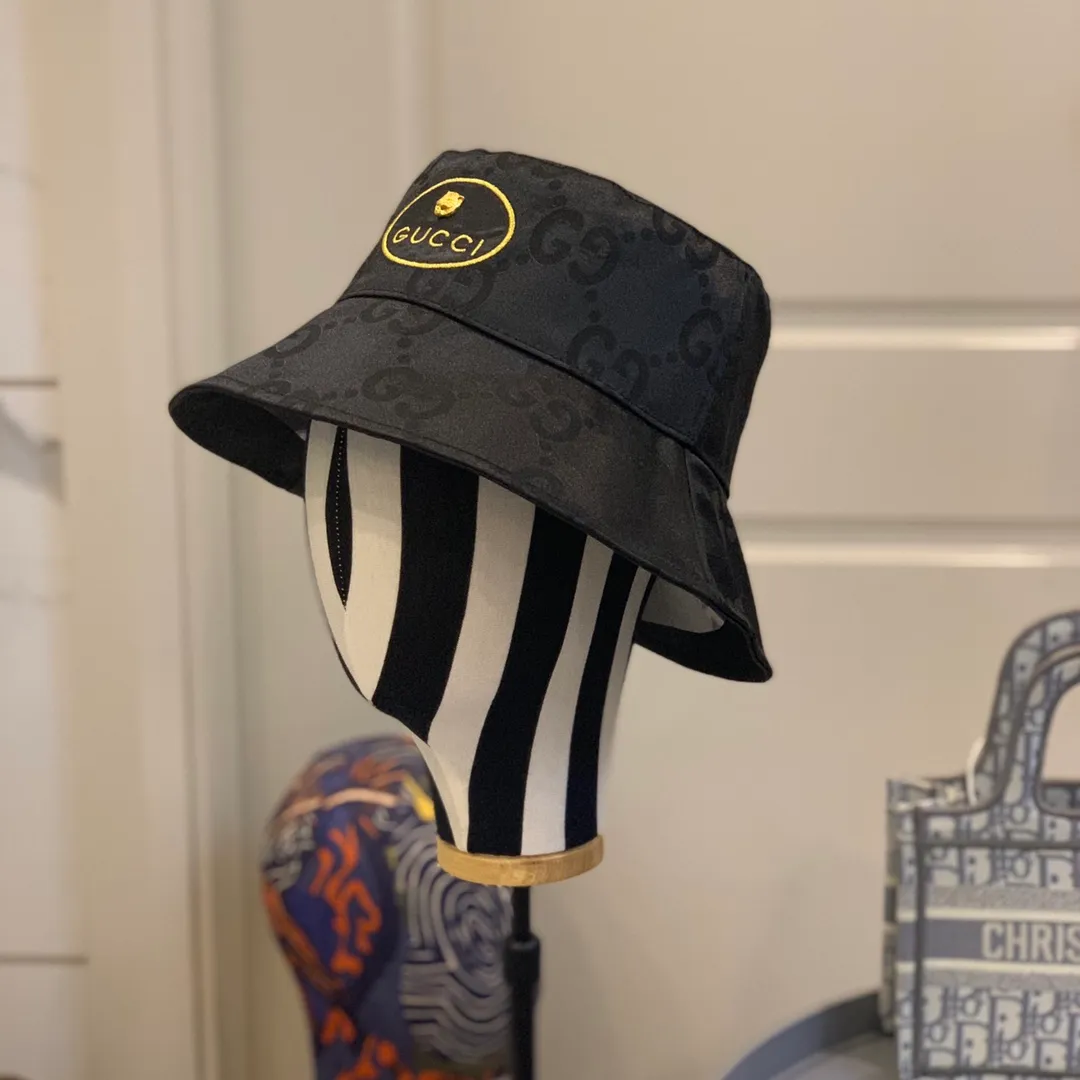 P90 GUCCI Gucci 2021 early spring counter new simple fully embroidered fisherman hat is very trendy! Made with double lining, super easy to match with clothes!