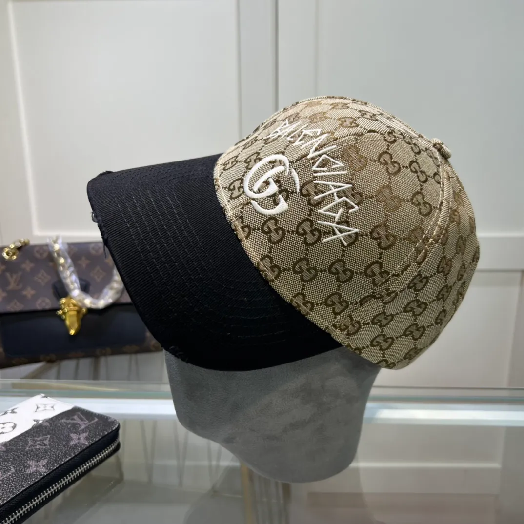 P54💰BALENCIAGA GUCCI new logo baseball cap, cool colors, different styles for men and women, the first batch will be shipped first! A must-buy for Paris fans!