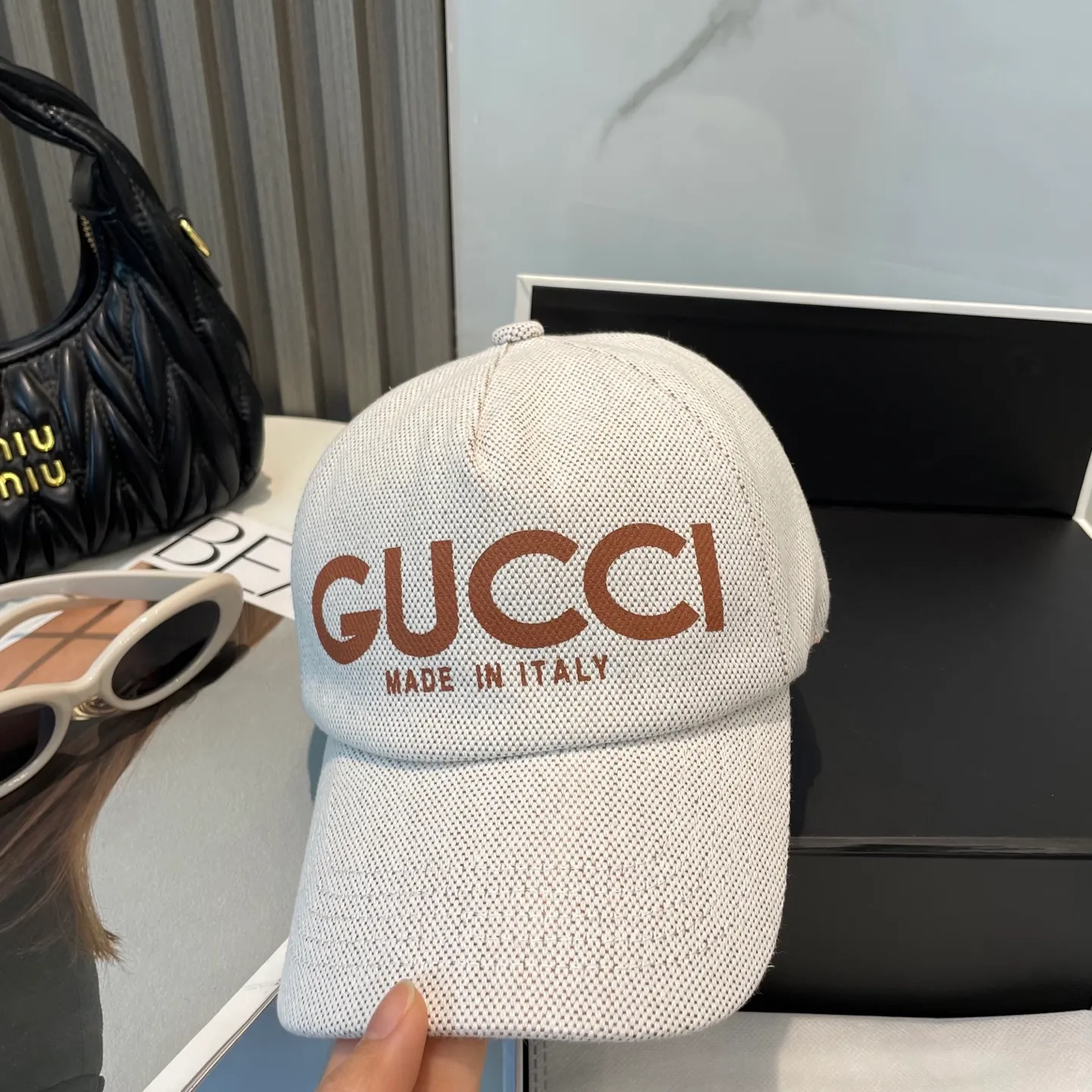 P60 💛 Comes with dust bag [GUCCI] 2025 new counter baseball cap, new model shipped, big-name models are super easy to match, hurry up and get it!
