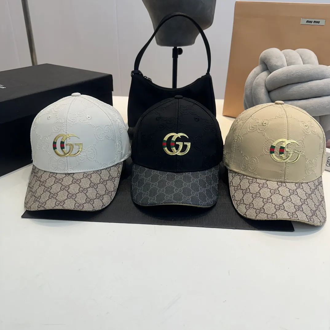 P60 Gucci Baseball Cap♥️GUCCI🧢New product from the official website, baseball cap, original quality, very popular 🔥🎩 The craftsmanship is very exquisite, high-end and classy! Low-key luxury, easy to carry! Running volume