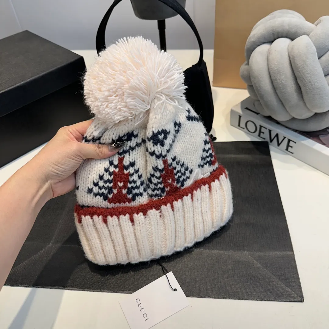 P60 Gucci knitted beanie, unisex