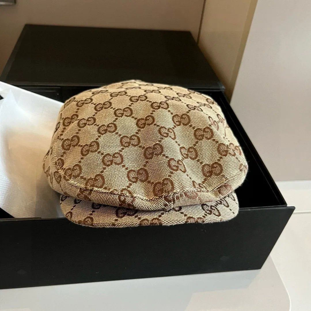 💰100¥ Gucci forward hat, painter hat, classic presbyopia, head circumference 57cm