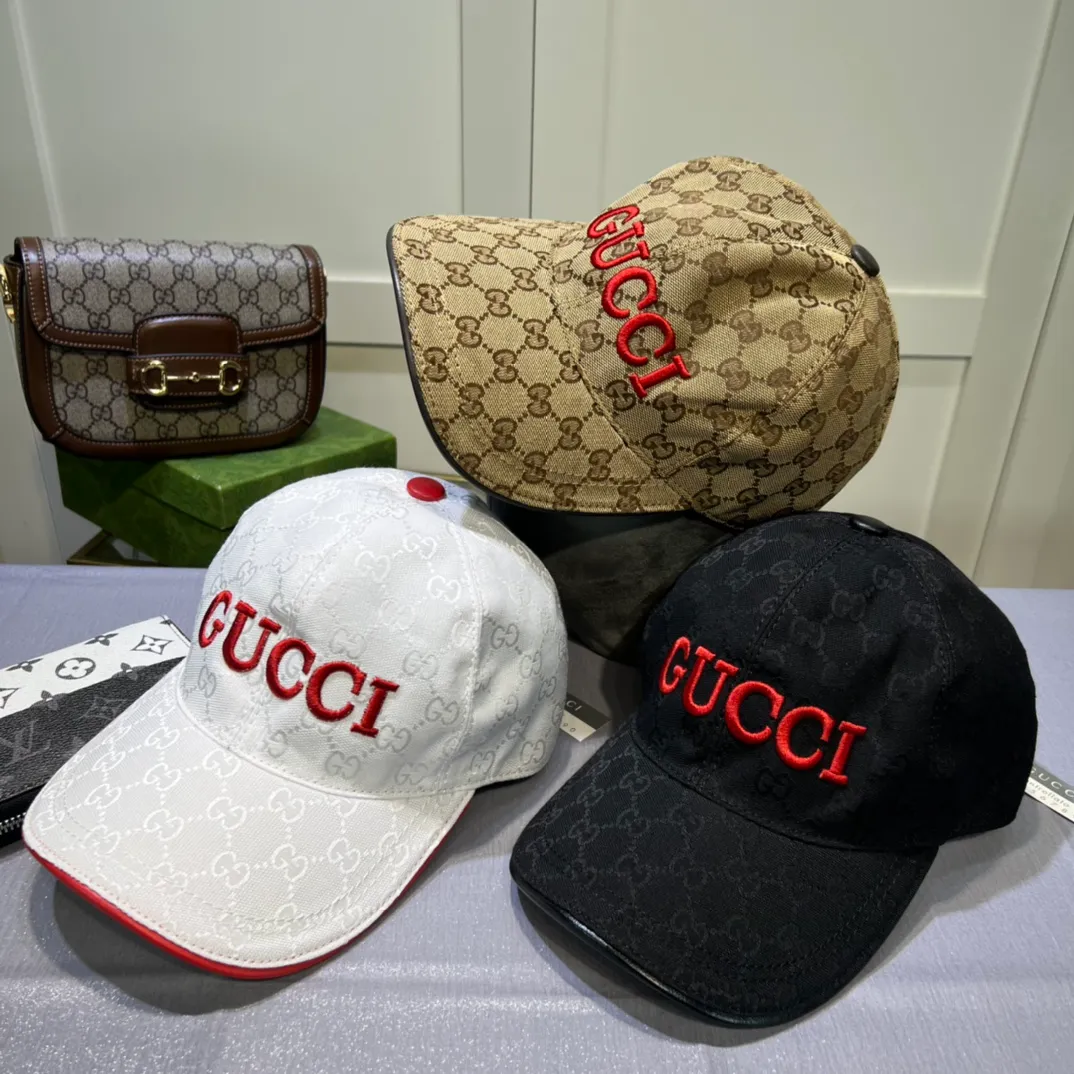 P80💰Gucci (Gucci) classic original baseball cap, double G denim jacquard, retro design, 1:1 mold customization at the counter! Original denim fabric + first-layer cowhide, light and breathable! Actual photo, suitable for men and women, basic head circumference 56cm, adjustable patch.