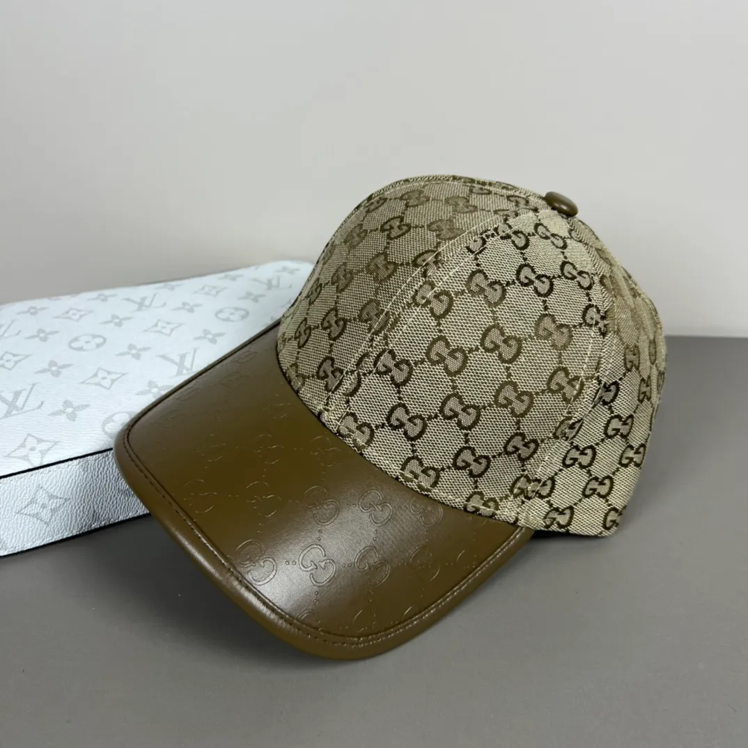 P46💰Gucci Baseball Cap♥️GUCCI🧢Official website new product, baseball cap, original quality, hot arrival 🔥🎩 The craftsmanship is very exquisite, high-end and classy! Low-key luxury, easy to carry! Running volume!