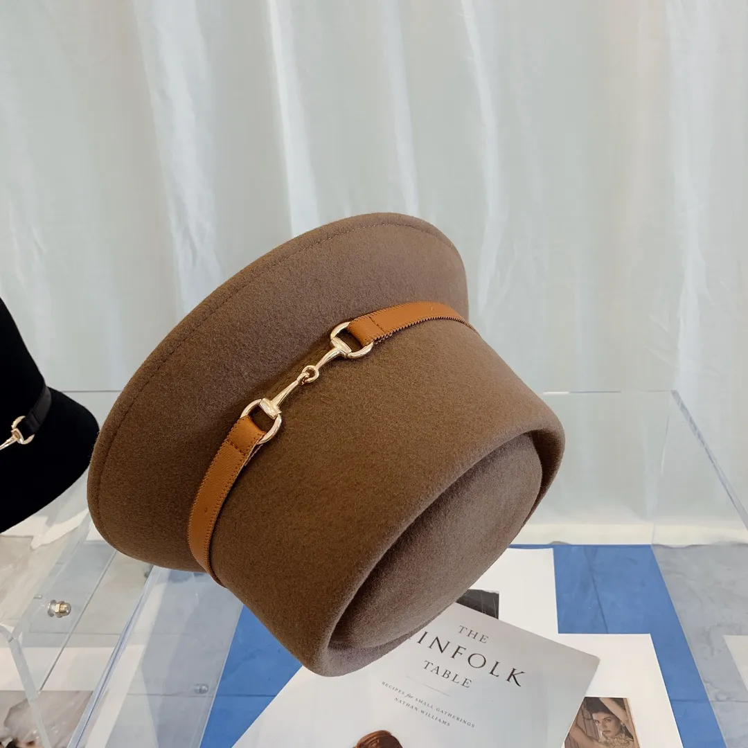 P130 GUCCI Paris flat-top double F webbing wool top hat 🎩 High-end wool top hat series, large-brimmed top hat, very concave shape, a top hat with full aura 🎩 Material: 100% wool Head circumference: 58cm