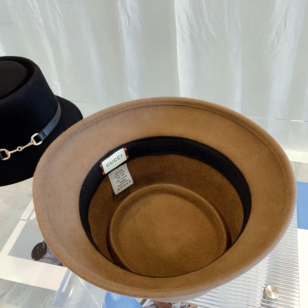P130 GUCCI Paris flat-top double F webbing wool top hat 🎩 High-end wool top hat series, large-brimmed top hat, very concave shape, a top hat with full aura 🎩 Material: 100% wool Head circumference: 58cm