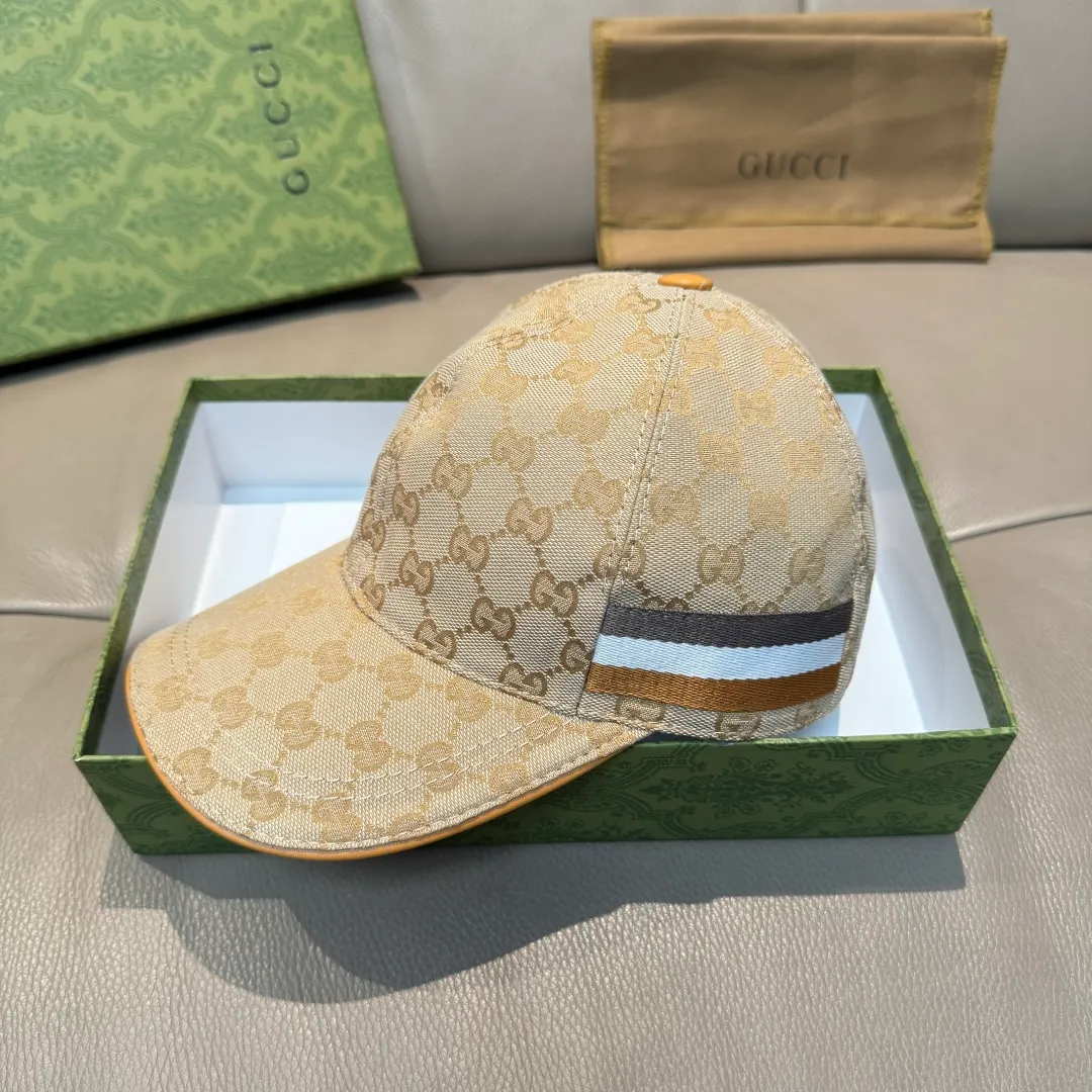 p90 ten thousand year old classic new color is shipped!   , Gucci (Gucci) classic original baseball cap 😍😍 1:1 mold opening and customization at the counter, the highest version, original canvas fabric + first layer of cowhide, light and breathable! Photographed in real life, suitable for men and women in all seasons, basic head circumference 56cm, adjustable patches.