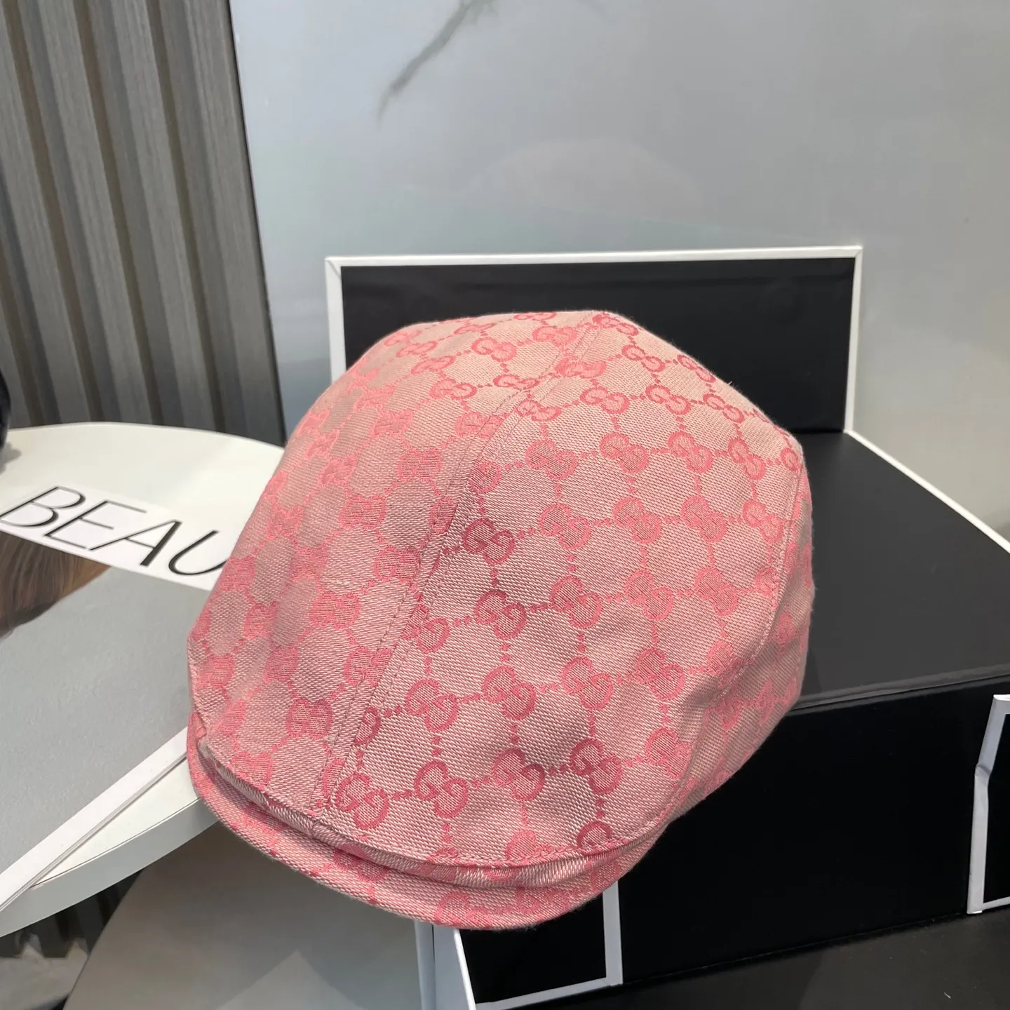 P80 Gucci forward hat, painter's hat, classic presbyopia, head circumference 57cm