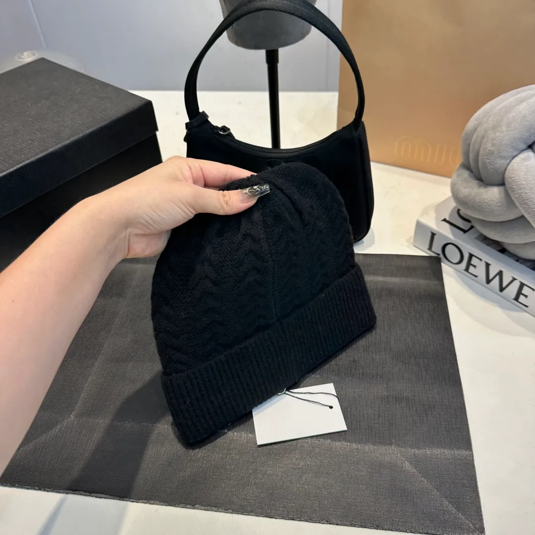 P80 Gucci knitted beanie, unisex