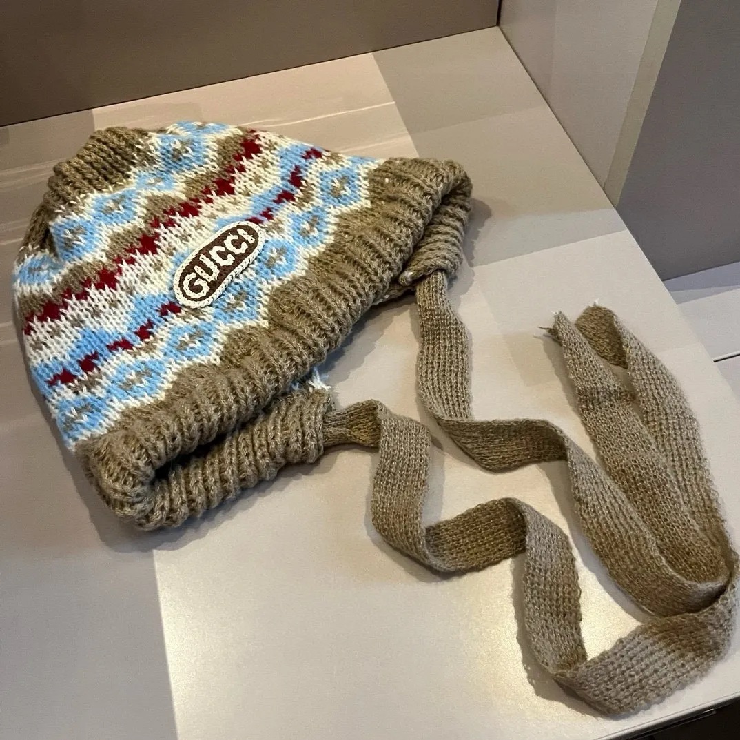 💰90¥ Gucci new knitted cold hat ear protection hat