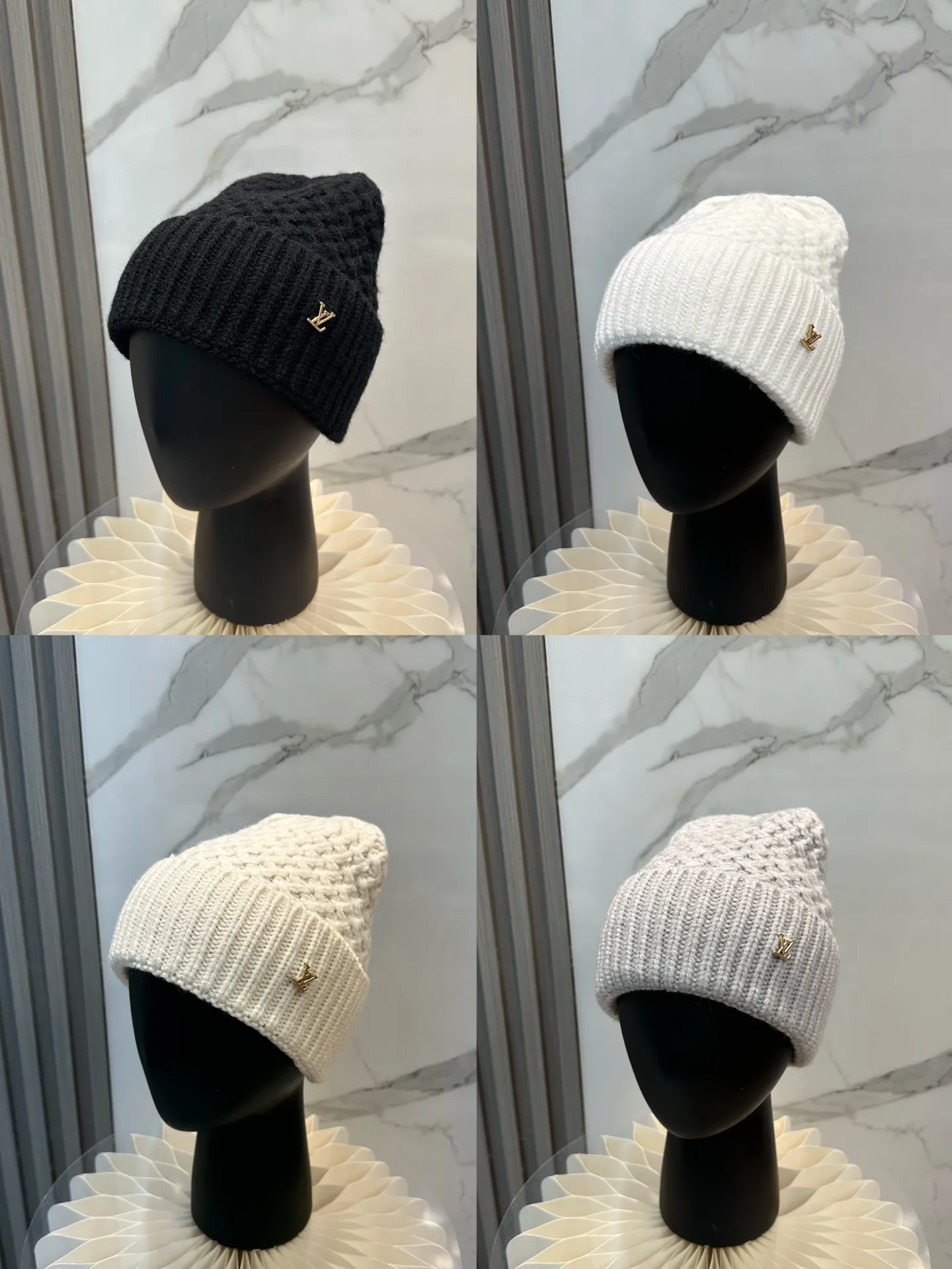 P56 ⚫️Lv new autumn and winter knitted hat, very versatile, unisex. Dear friends, you can see the details, the workmanship is neat, breathable and comfortable, and made of imported wool material! A must-have for fashionistas!
