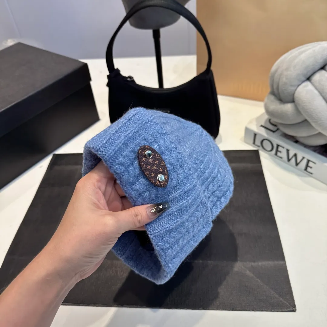 P56 LV Louis new autumn and winter style wool hat, 100% wool fabric🐑