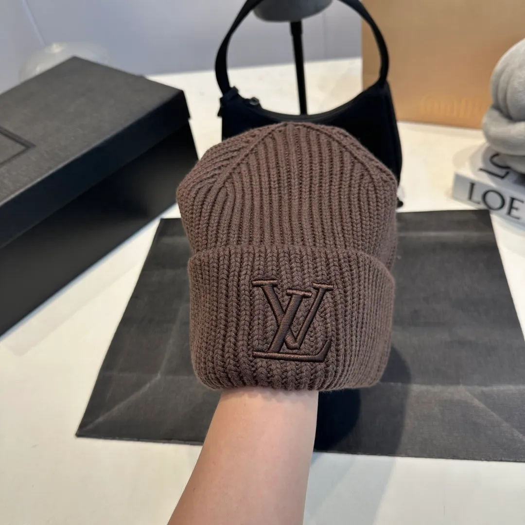 P58 LV Louis new autumn and winter style wool hat, 100% wool fabric🐑