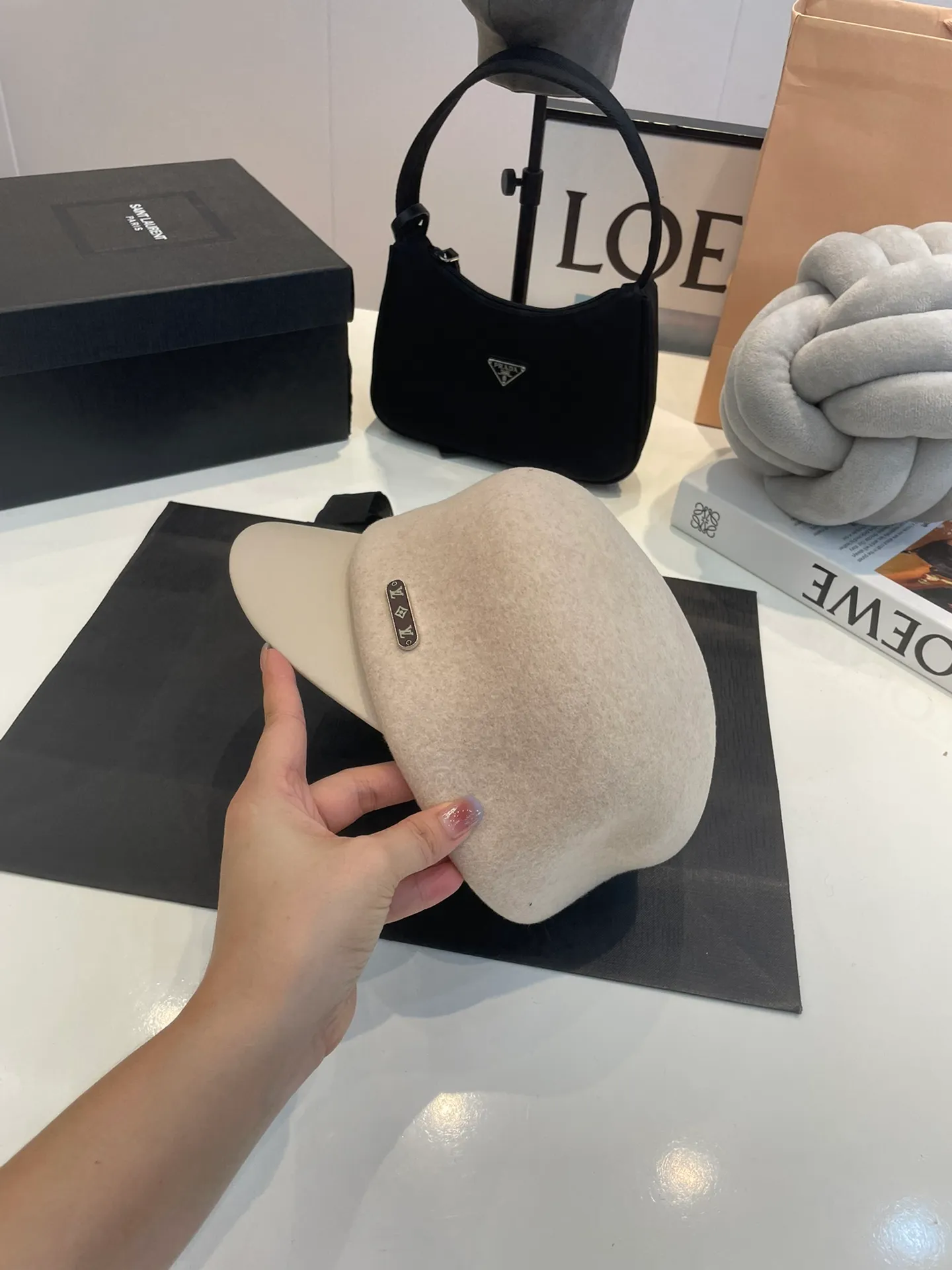 P140 LV new autumn and winter wool peaked cap, woolen army cap, 100% wool fabric, head circumference 57cm, black, rice and khaki tricolor