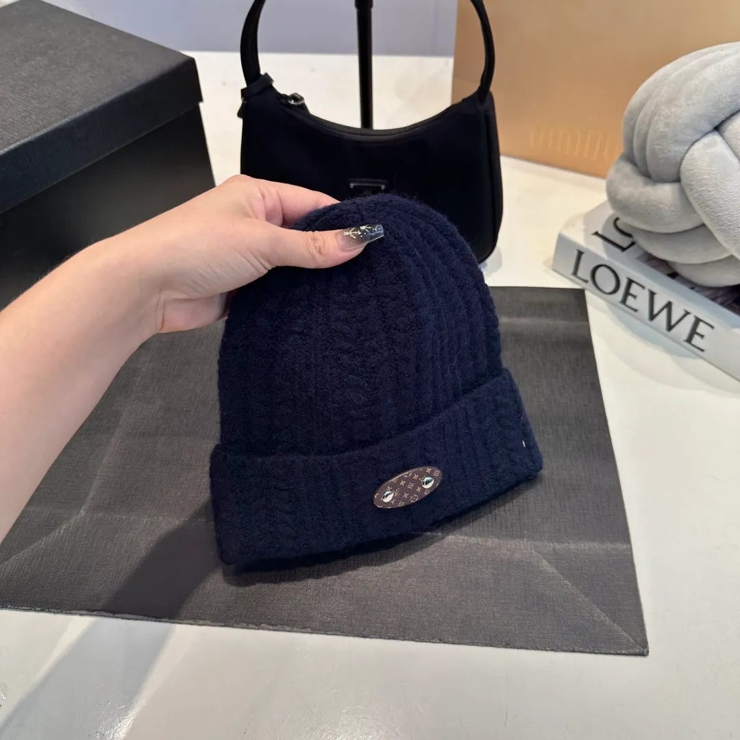 P56 LV Louis new autumn and winter style wool hat, 100% wool fabric🐑