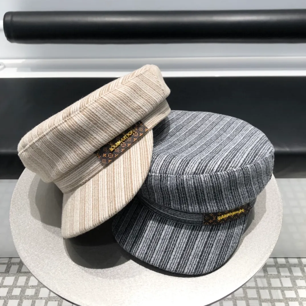 P150 2020 LV Louis Vuitton counter autumn and winter new original duck bill military cap, classic striped wool fabric, exquisite workmanship, exclusive customization!