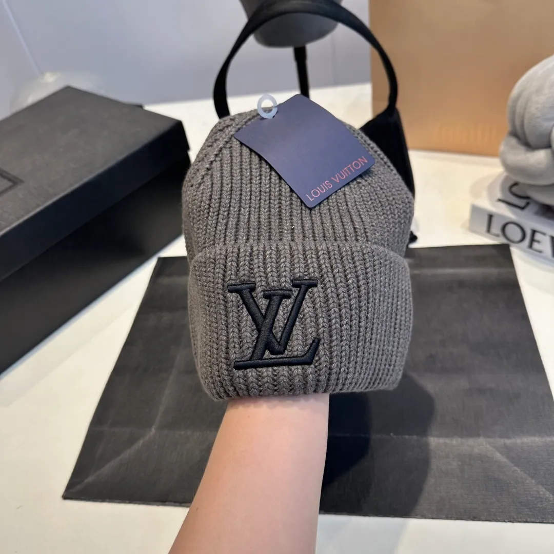P58 LV Louis new autumn and winter style wool hat, 100% wool fabric🐑