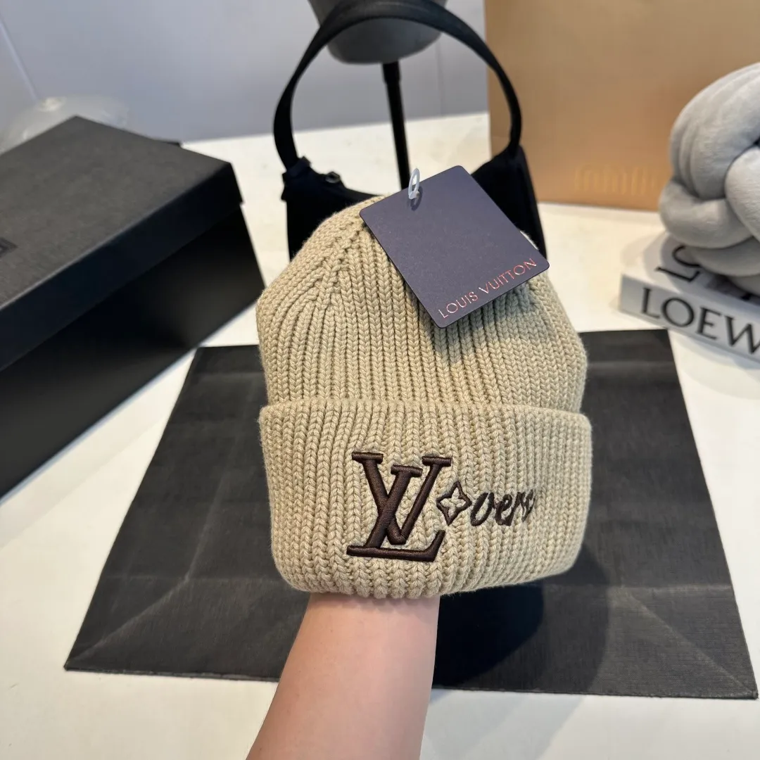 P58 LV Louis new autumn and winter style wool hat, 100% wool fabric🐑