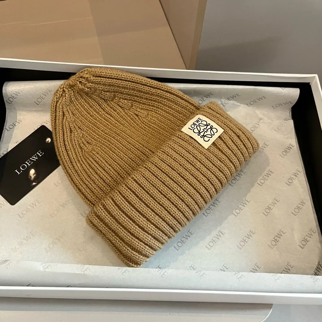 💰90¥ LOEWE new knitted beanie, unisex