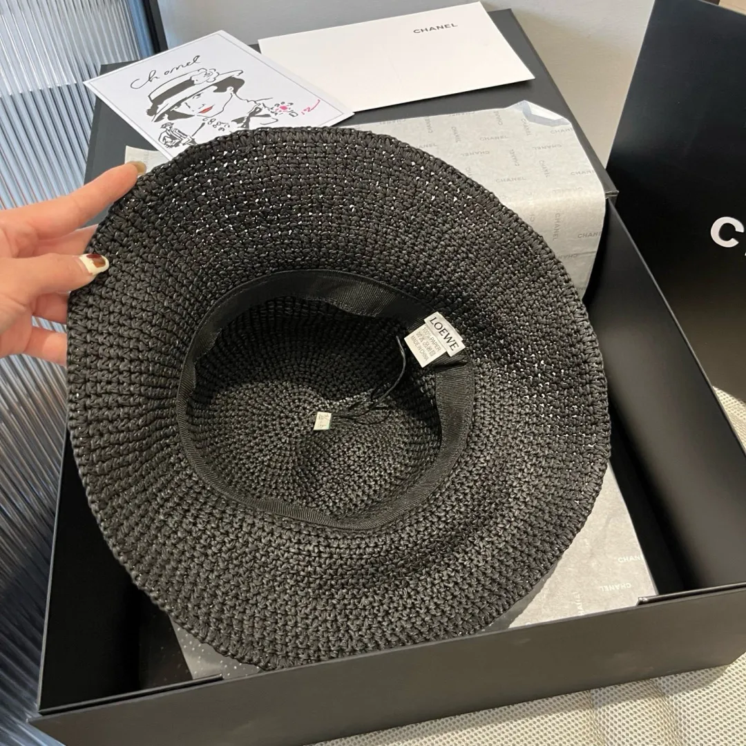 💰100¥ ＬＯＥＷＥLOEWE's new straw hat, hand-crocheted straw hat, foldable, easy to carry, head circumference 57cm