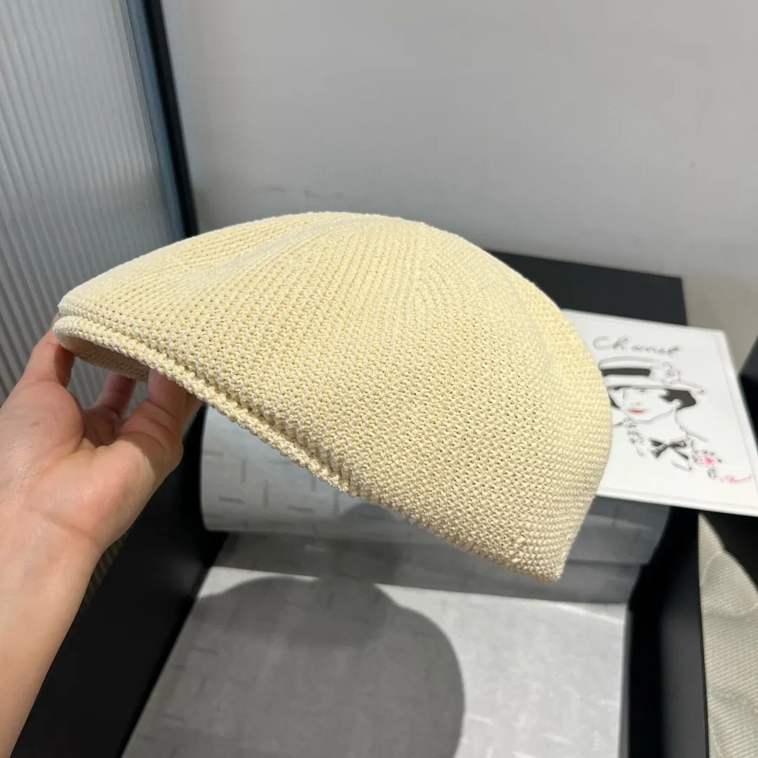 💰100¥ Loewe's new duck bill forward cap, head circumference 57cm
