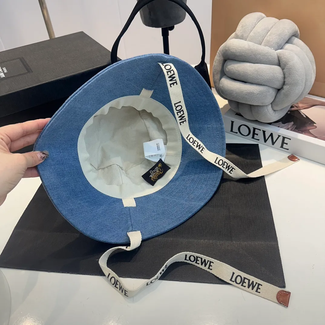 P70 Lowewe🌸 Japanese purchasing agent, many Internet celebrity stars have the same style fisherman hat Luojia basin hat sunshade beach hat