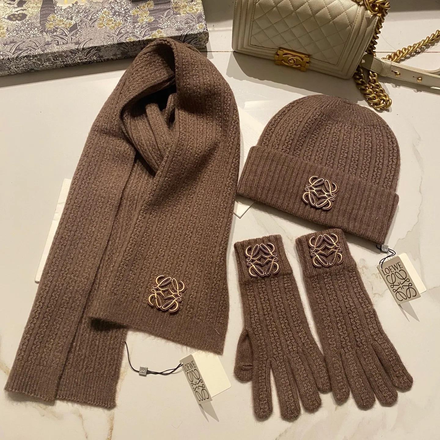Loewe suit cashmere knitted hat + scarf + gloves