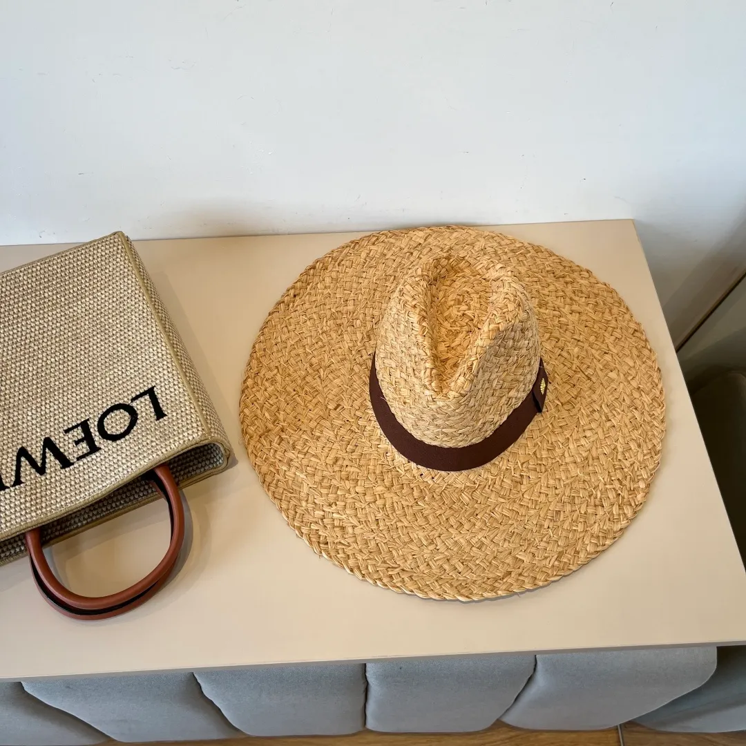💰140¥ Loewe's new raffia hat, sunshade beach hat, head circumference 57cm