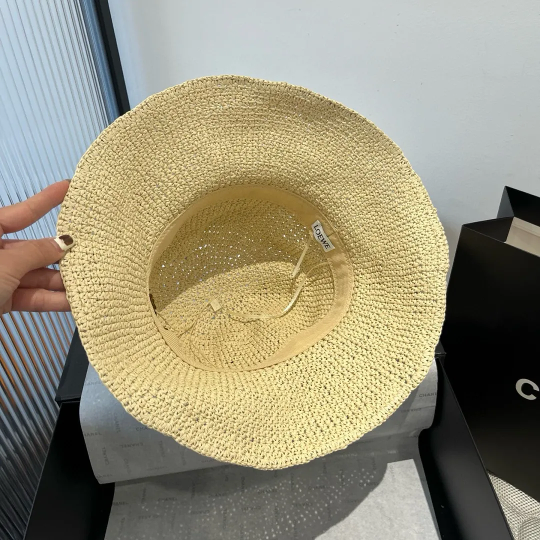 💰100¥ ＬＯＥＷＥLOEWE's new straw hat, hand-crocheted straw hat, foldable, easy to carry, head circumference 57cm