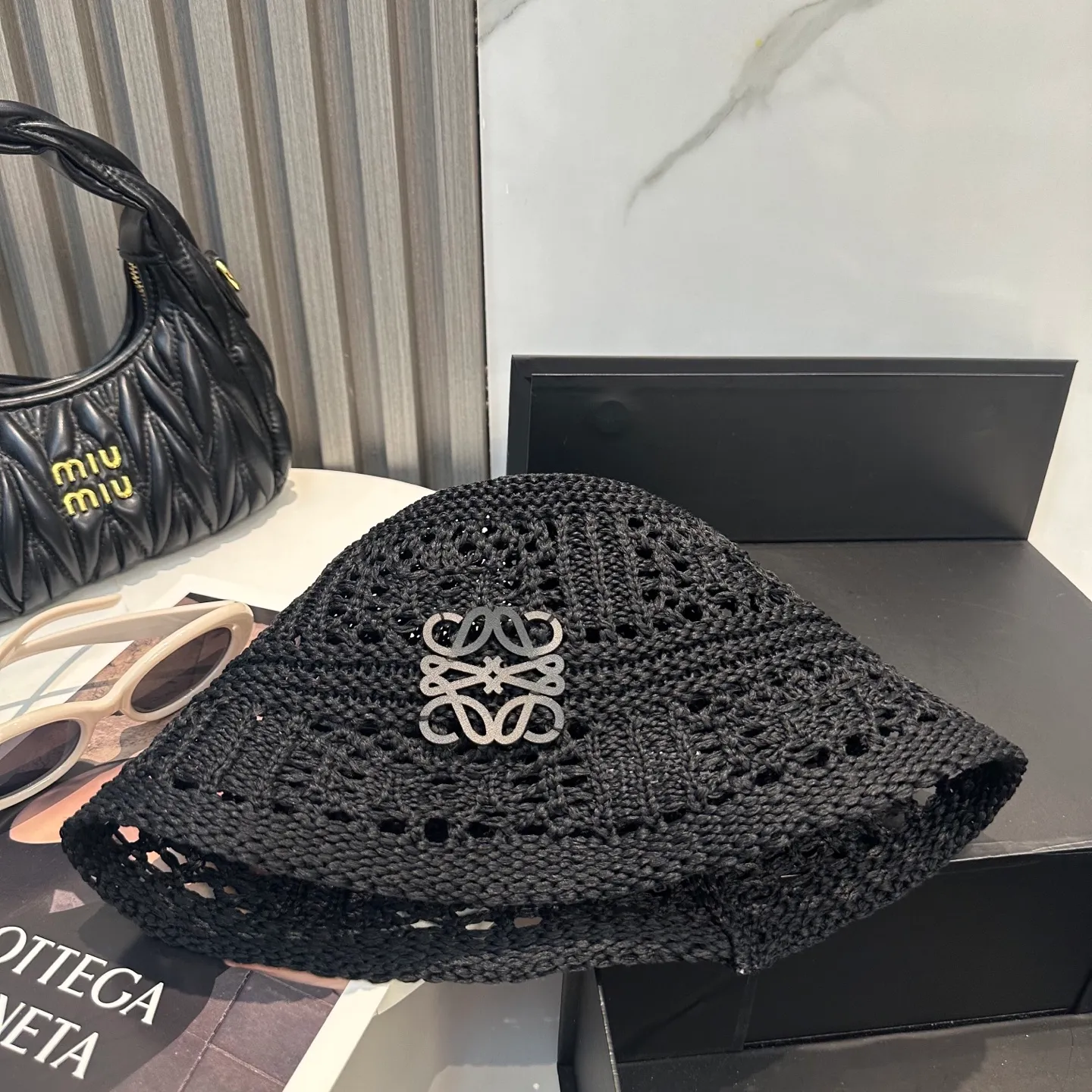 P70 LOEWE summer fisherman hat for women 2025 without makeup Internet celebrity versatile bucket hat sun protection face covering fashion basin hat
