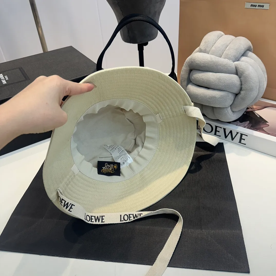 P70 Lowewe🌸 Japanese purchasing agent, many Internet celebrity stars have the same style fisherman hat Luojia basin hat sunshade beach hat