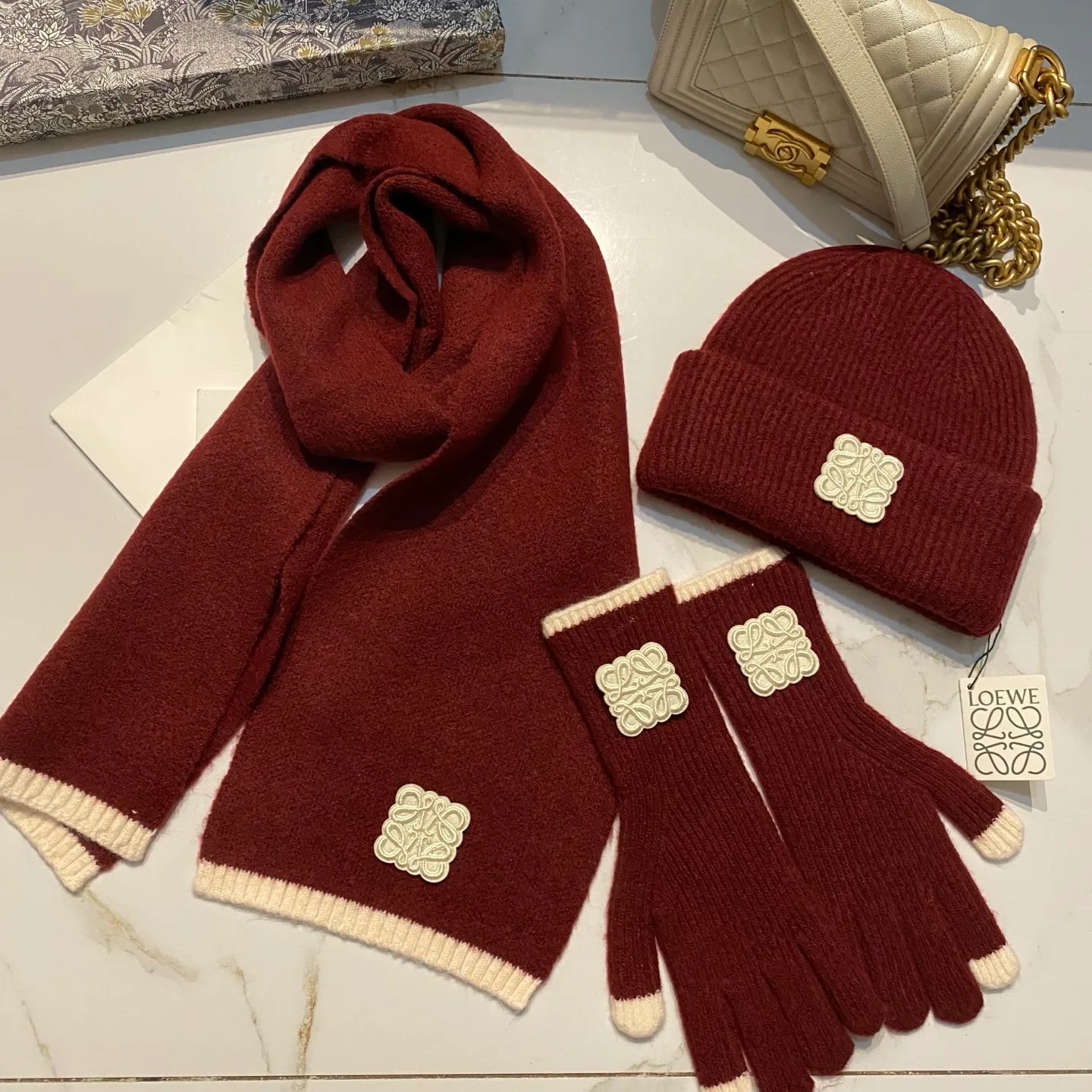 Loewe suit wool knitted hat + scarf + gloves