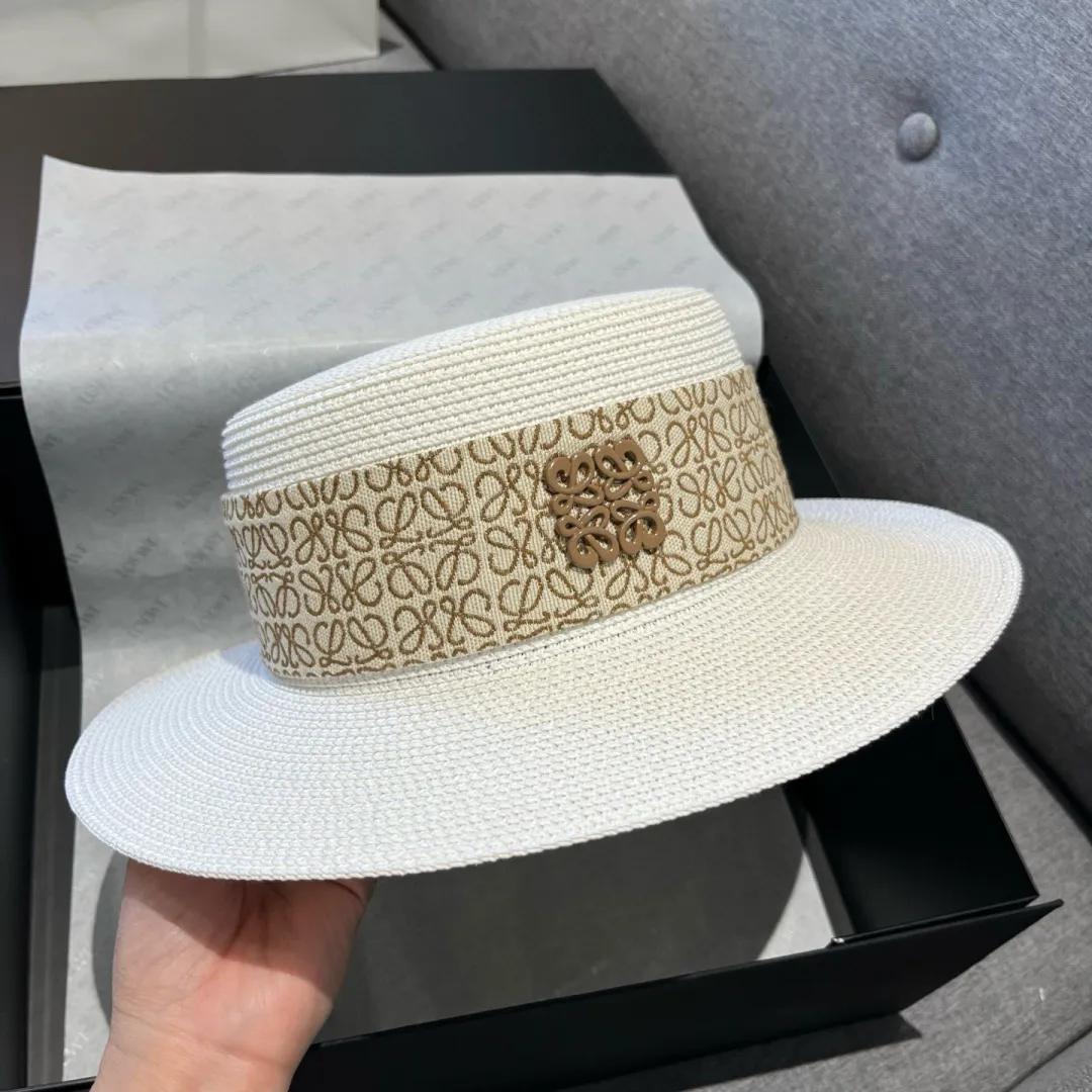💰100¥ ＬＯＥＷＥ Loewe’s new flat-top straw hat, top hat, head circumference 57cm