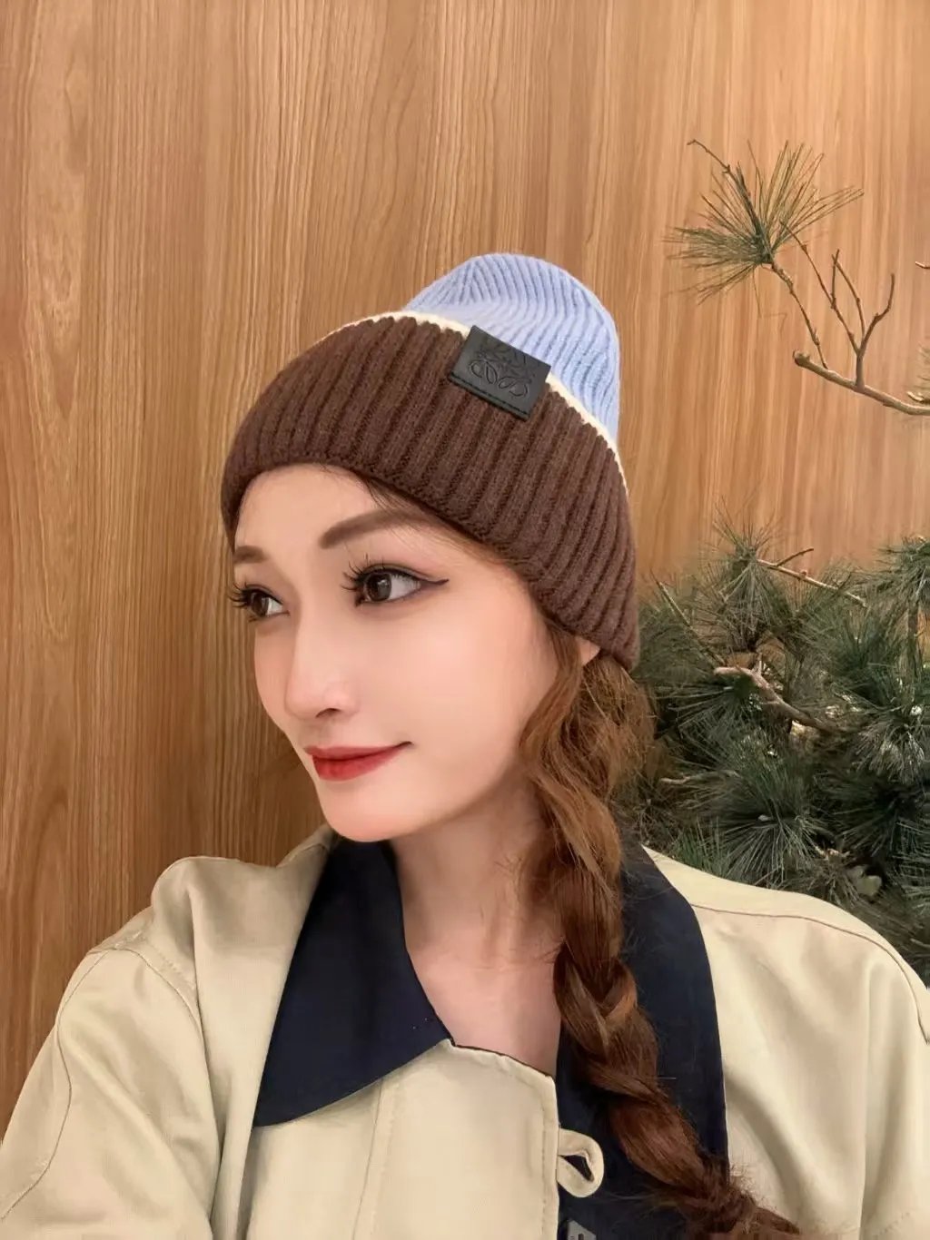 60💰 Classic knitted hat from loewe official website! Xiaohongshu’s hottest selling item! Dress well! The same style for men and women, thicker and warmer, fashionable and popular 🌸First-class quality, the best brand for warmth in autumn and winter, order now, limited edition