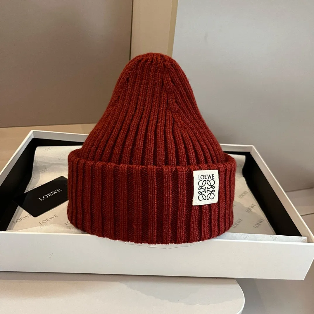 💰90¥ LOEWE new knitted beanie, unisex