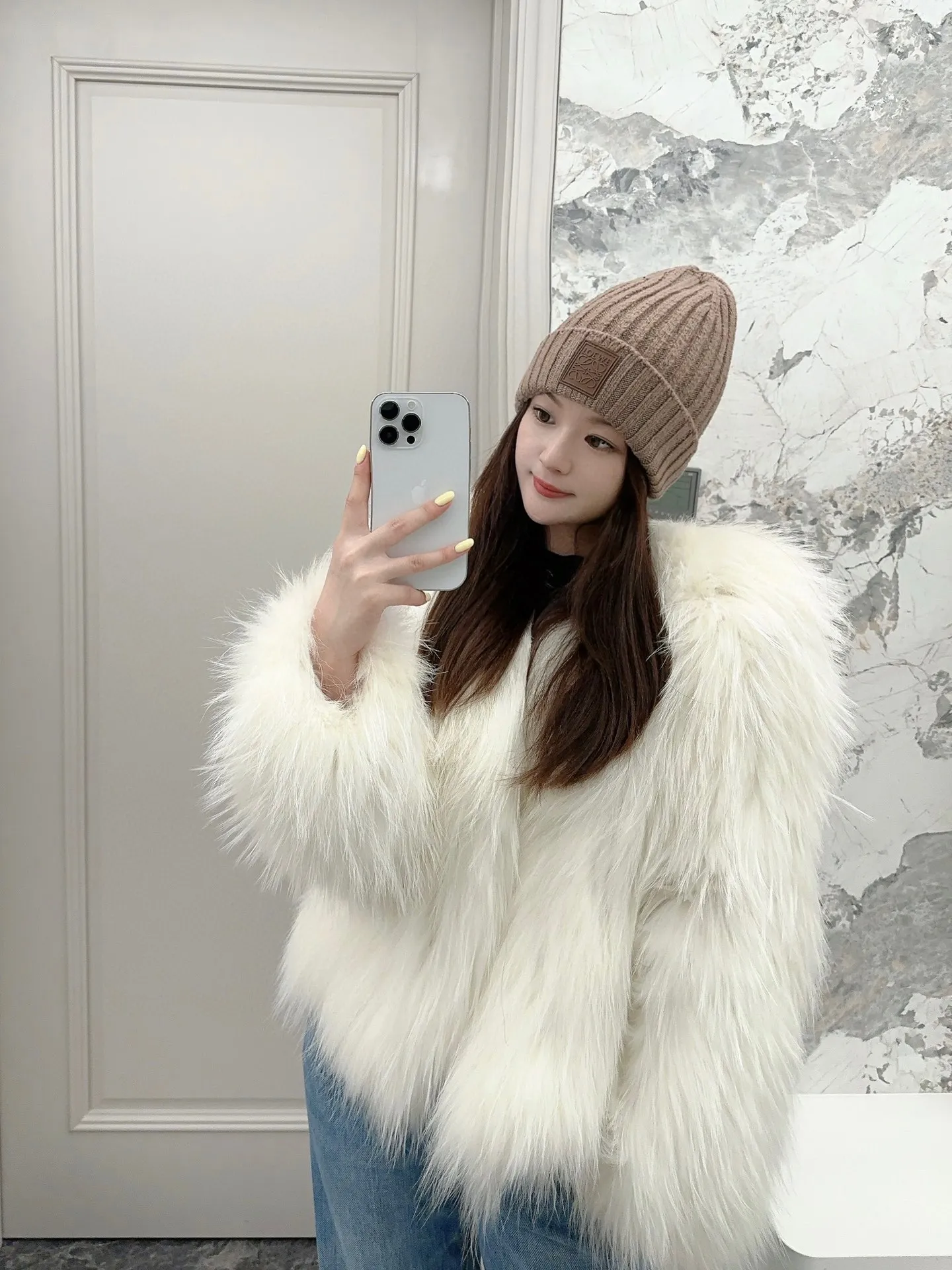 60💰 Classic knitted hat from loewe official website! Xiaohongshu’s hottest selling item! Dress well! The same style for men and women, thicker and warmer, fashionable and popular 🌸First-class quality, the best brand for warmth in autumn and winter, order now, limited edition