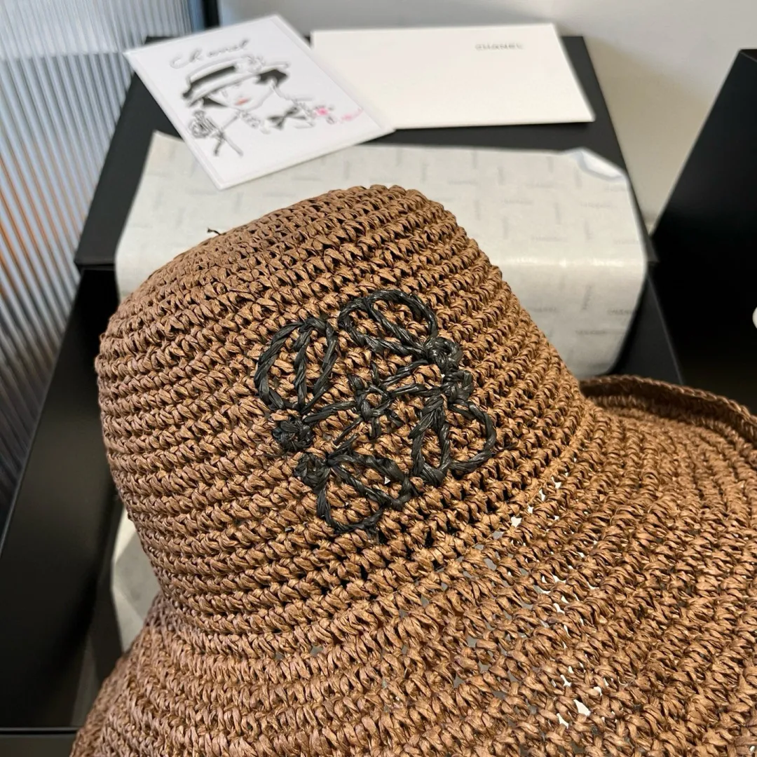 💰100¥ ＬＯＥＷＥLOEWE's new straw hat, hand-crocheted straw hat, foldable, easy to carry, head circumference 57cm