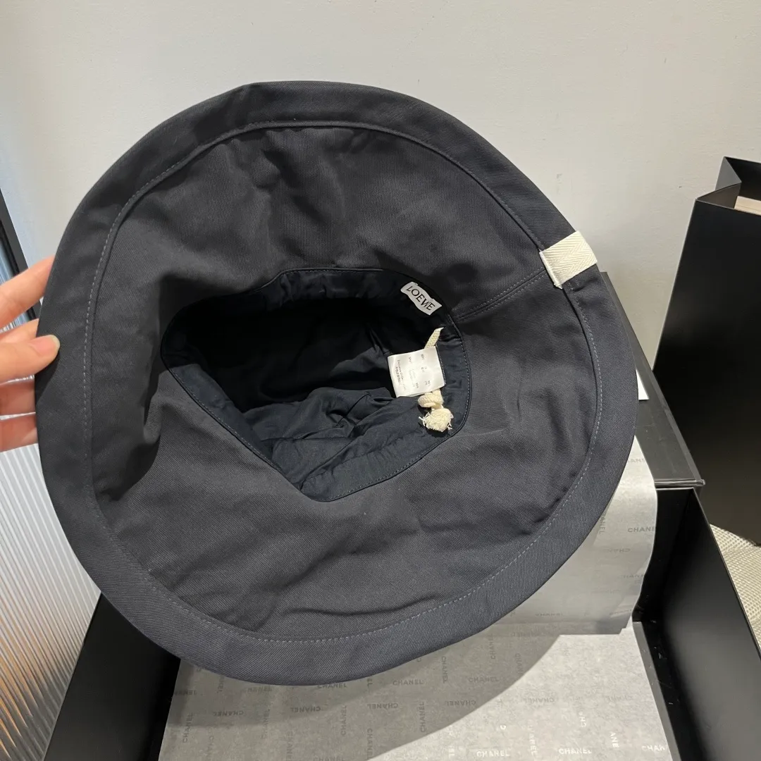 💰120¥ LOEWE new fisherman hat, head circumference 57cm