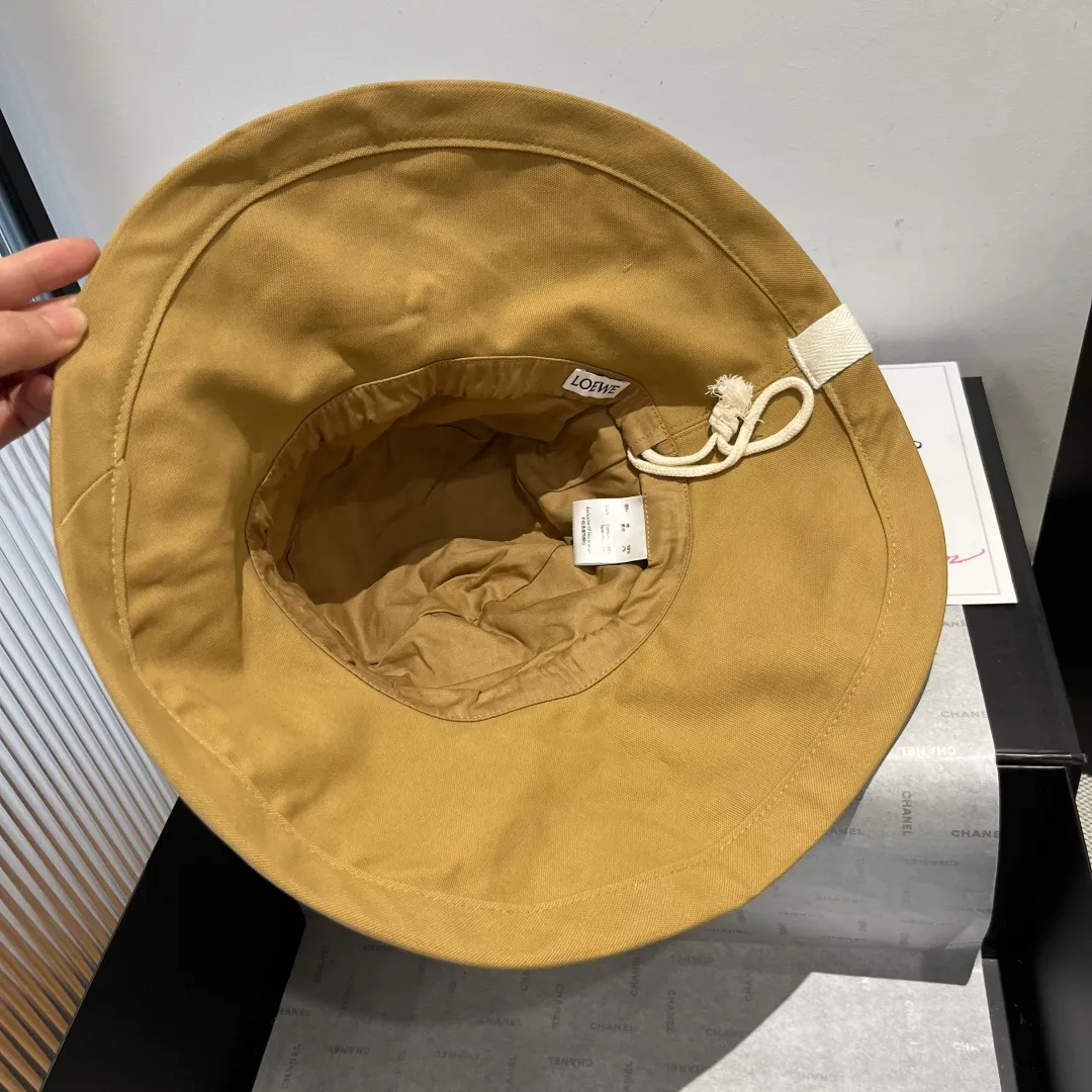 💰120¥ LOEWE new fisherman hat, head circumference 57cm