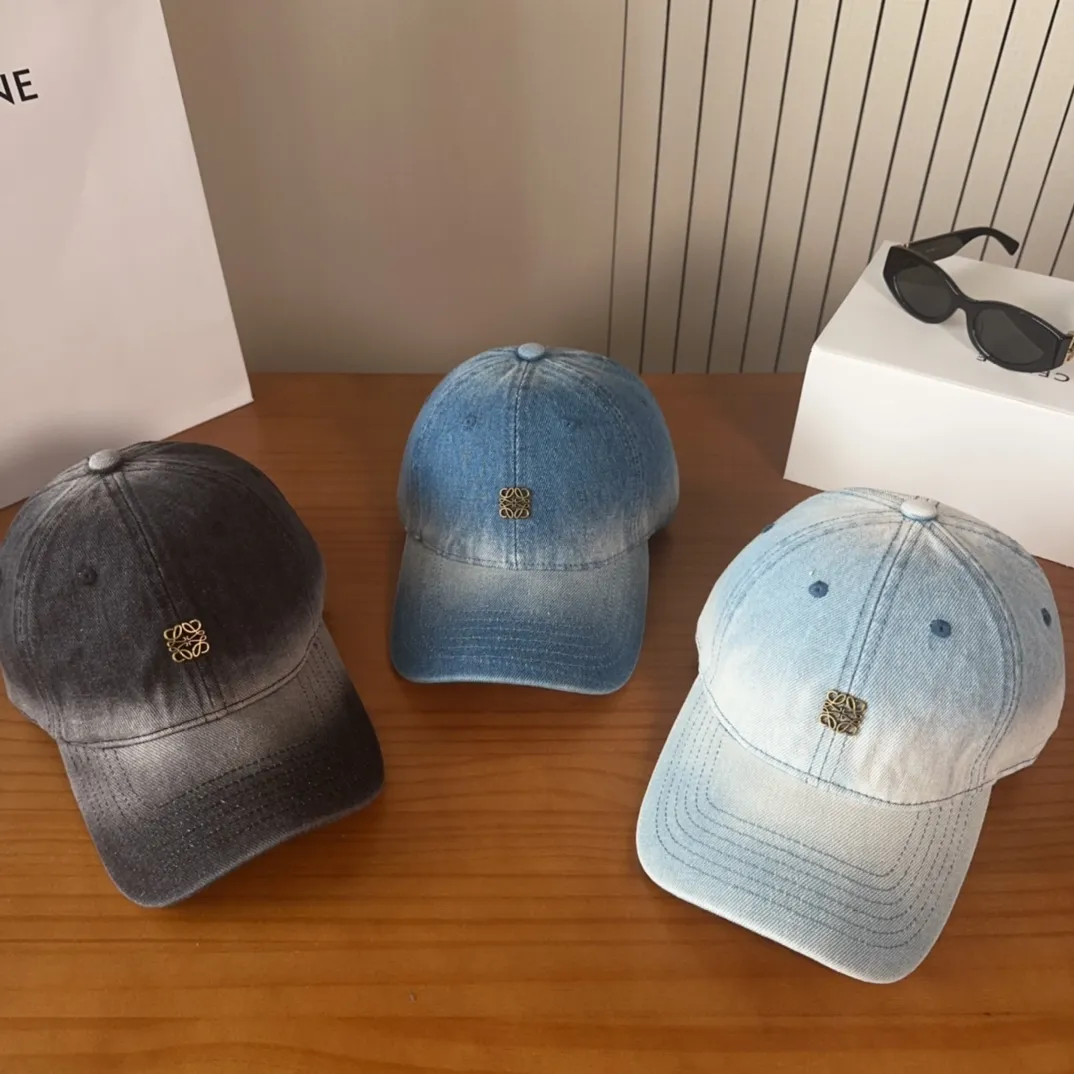 💰60 LOEWE new baseball cap, classic LOEWE men and women, versatile and breathable, can be worn in all seasons