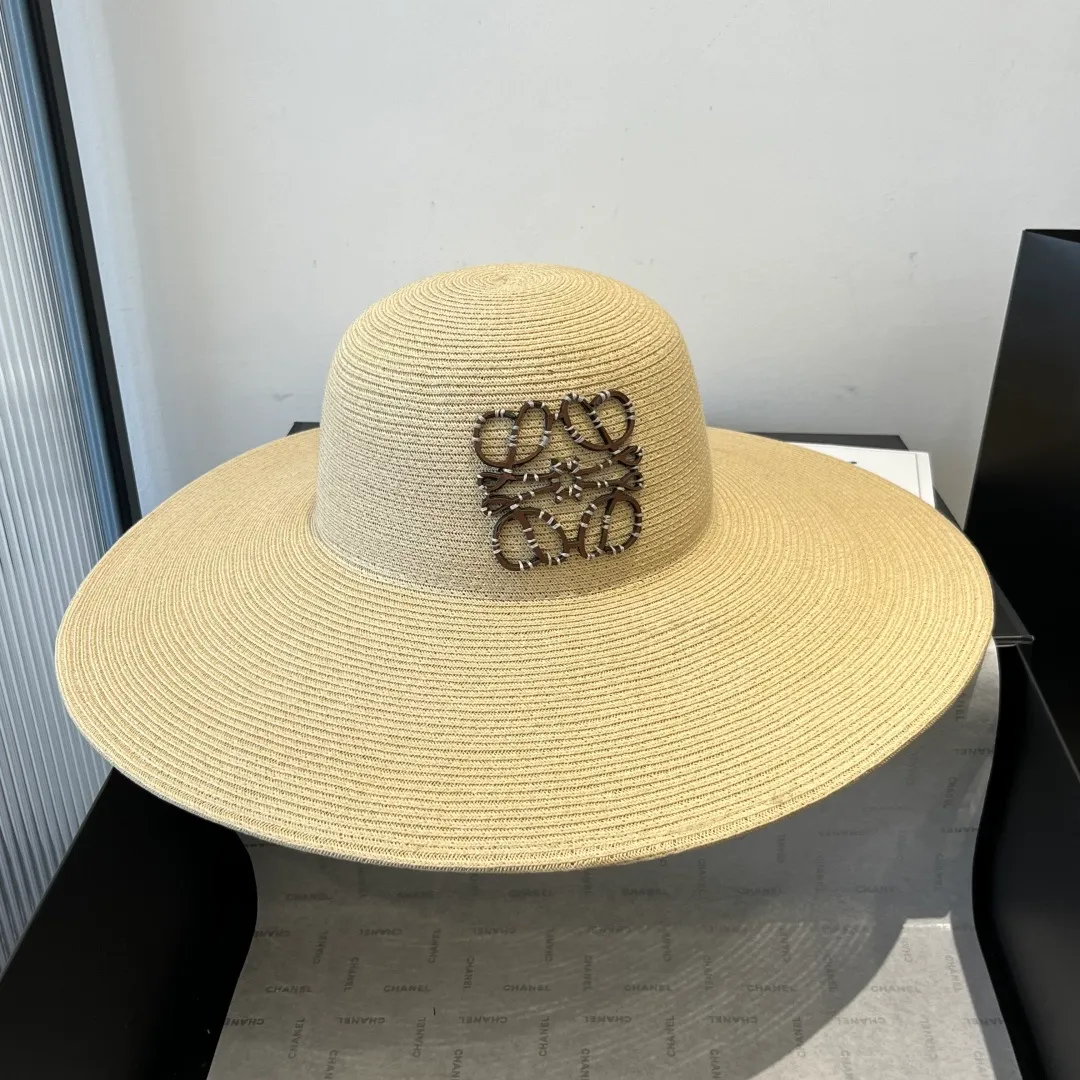 💰150¥ LOEWE classic large-brimmed hat, beach hat head circumference 57cm