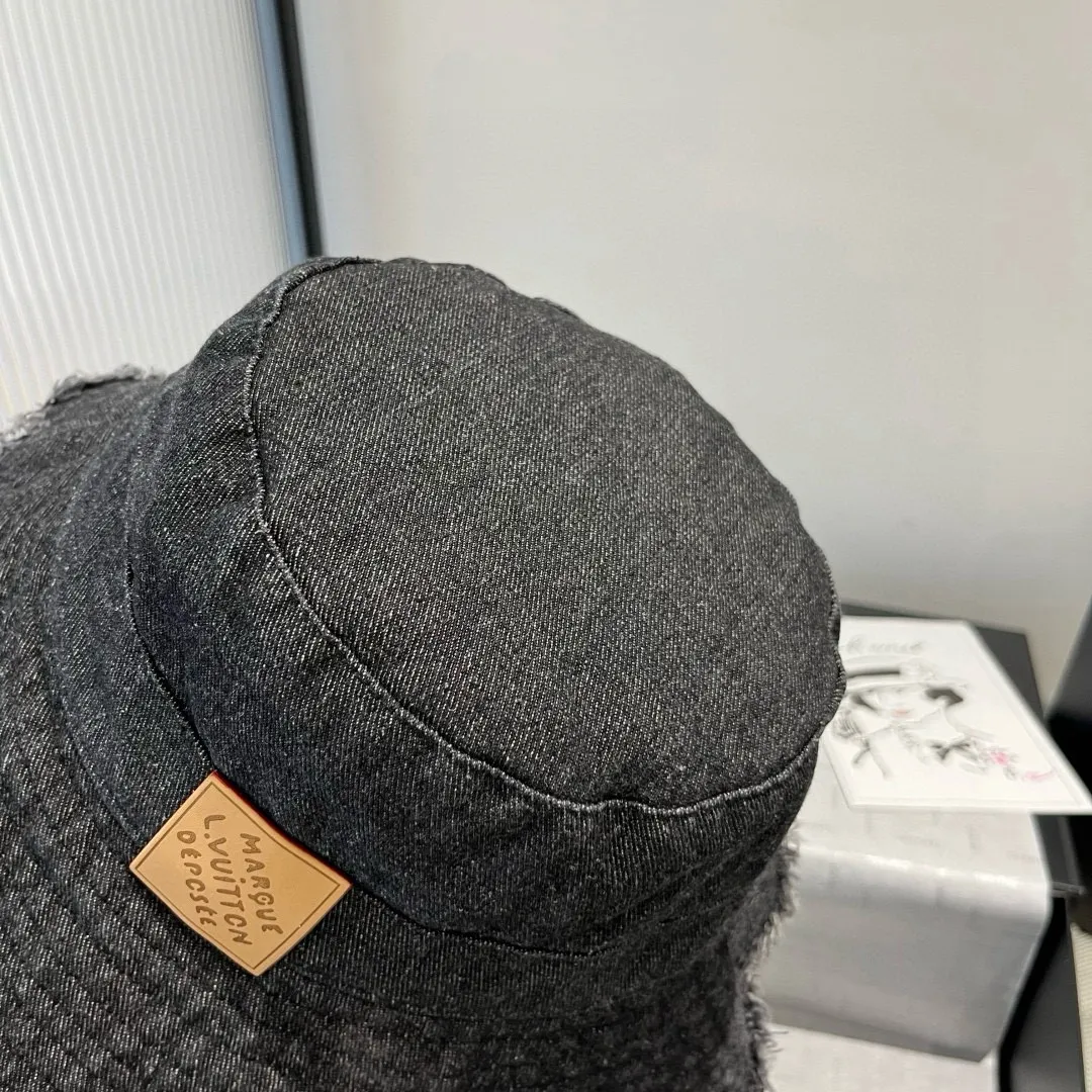 💰100¥ LOEWE denim bucket hat, head circumference 57cm