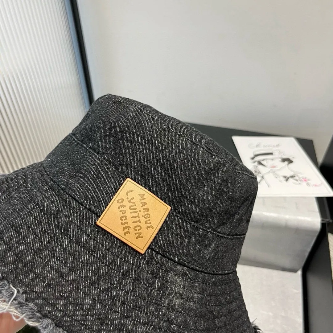 💰100¥ LOEWE denim bucket hat, head circumference 57cm